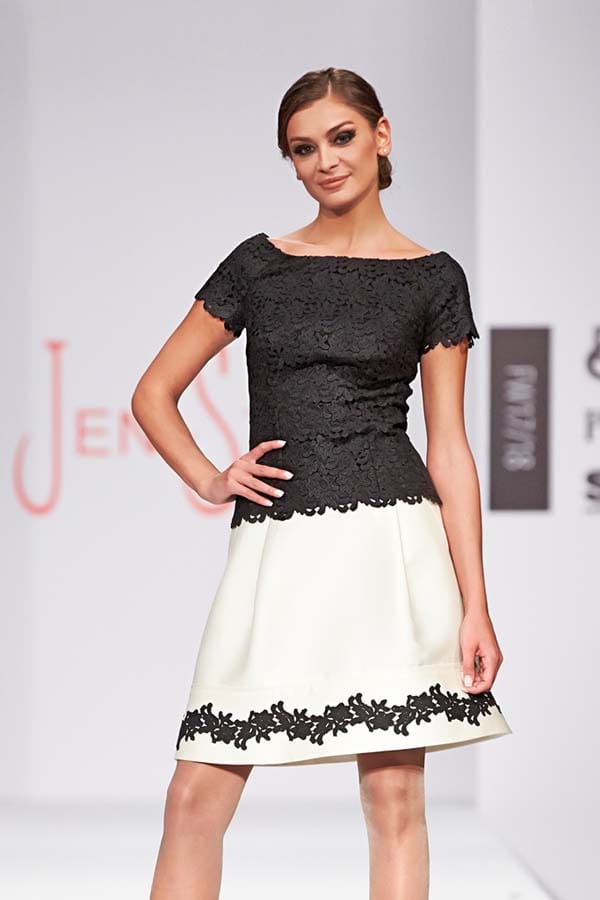 Жени Стил с дизайнер Евгения Живкова представя колекция Фантазия есен-зима 2018/2019